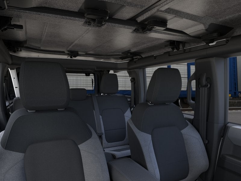 Ford Bronco Base 2026