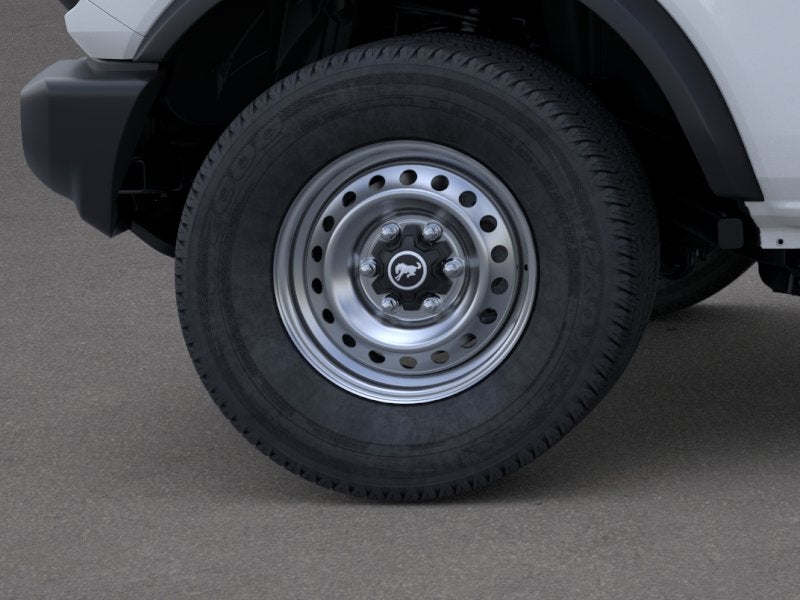 Ford Bronco Base 2026