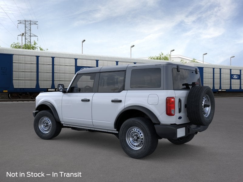 Ford Bronco Base 2026