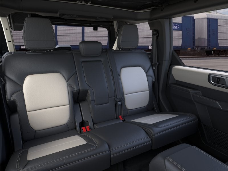 Ford Bronco Outer Banks® 2026