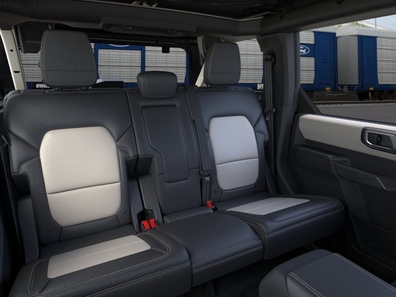 Ford Bronco Outer Banks® 2026