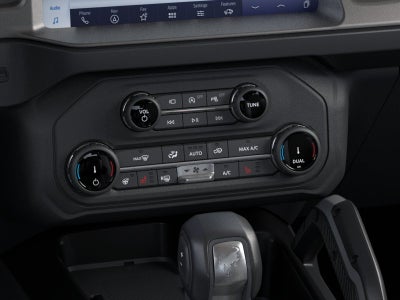 Ford Bronco Outer Banks® 2026