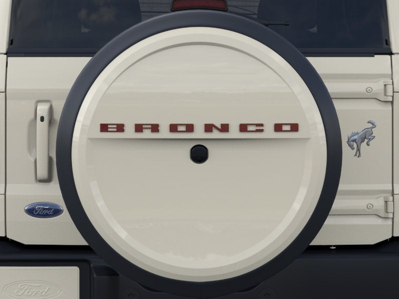 Ford Bronco Outer Banks® 2026