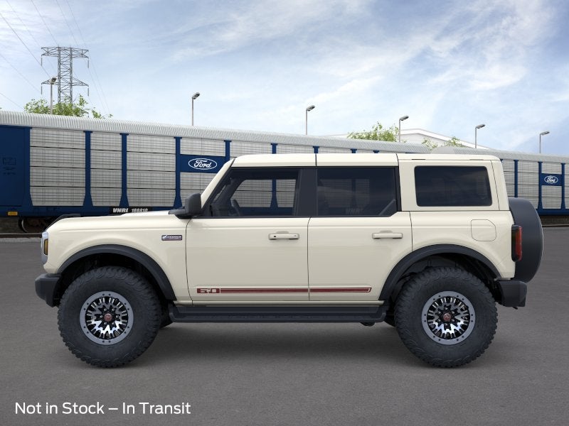 Ford Bronco Outer Banks® 2026