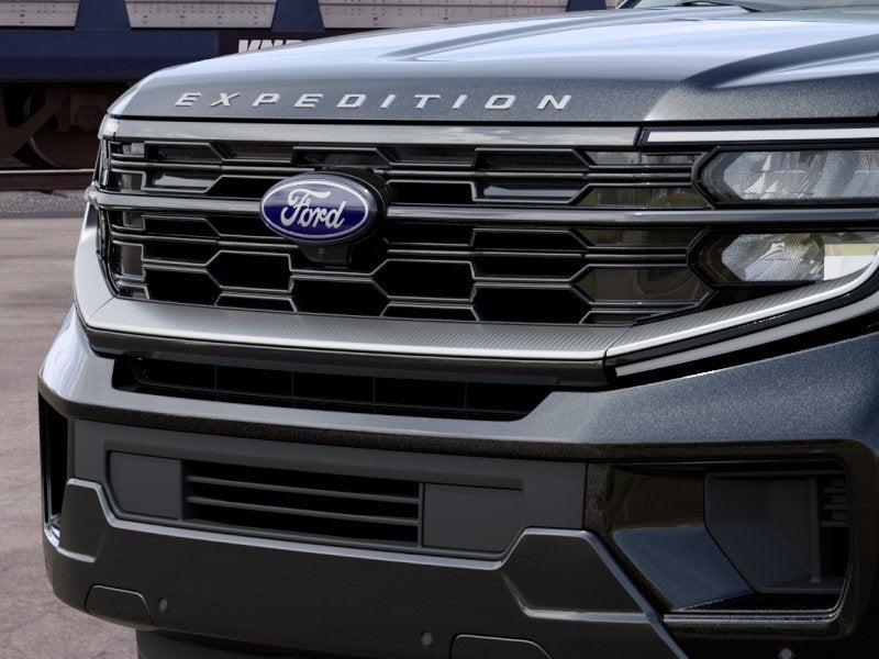 Ford Expedition Platinum 2027