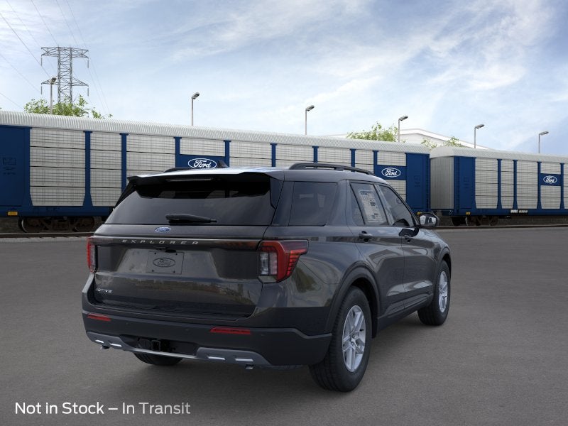 Ford Explorer Active 2026