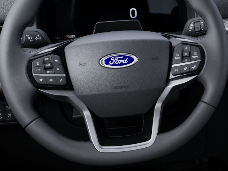 Ford Explorer Platinum™ 2027