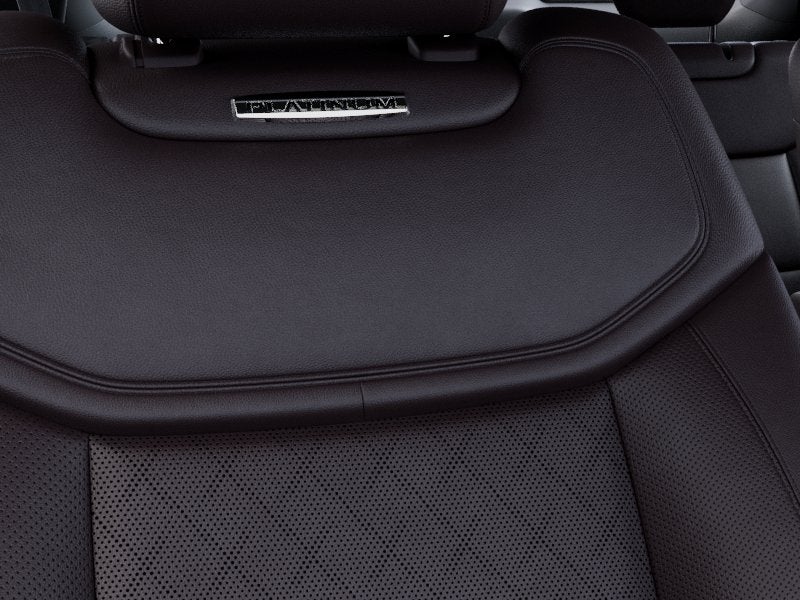 Ford Explorer Platinum™ 2027