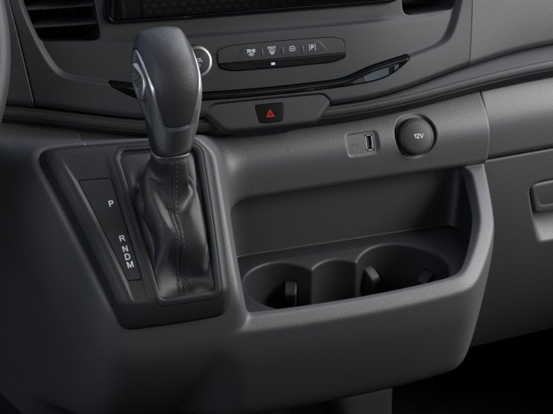 Furgoneta de carga comercial Ford Transit 2026