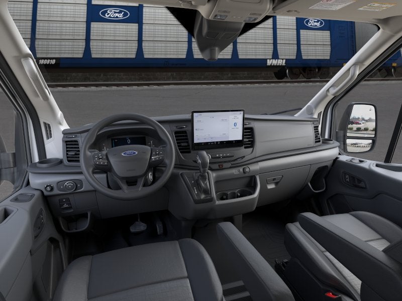 Furgoneta de carga comercial Ford Transit 2026
