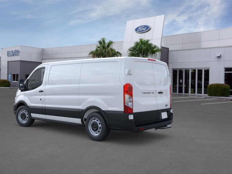 Furgoneta de carga comercial Ford Transit 2026
