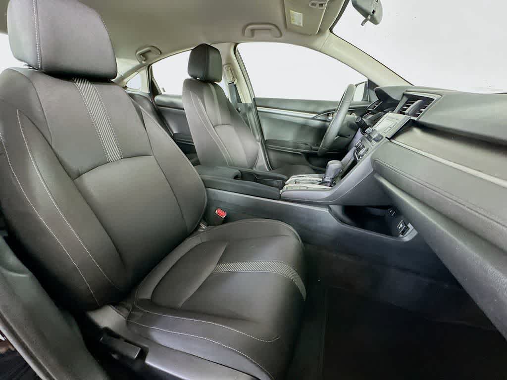 Honda Civic Sedán LX 2016