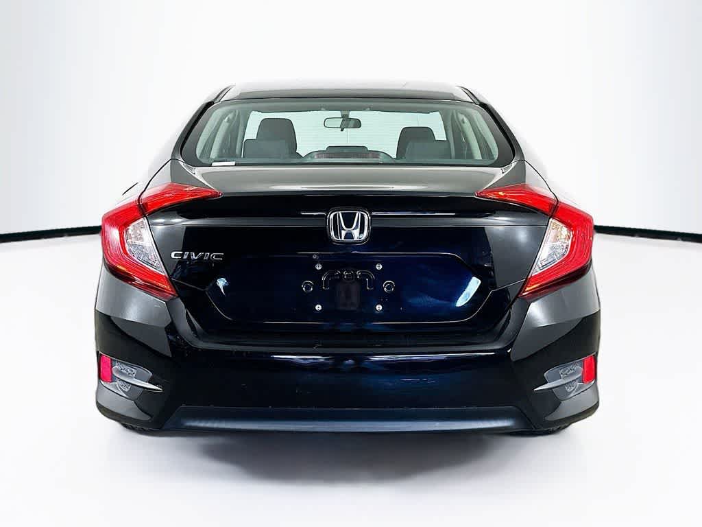 Honda Civic Sedán LX 2016