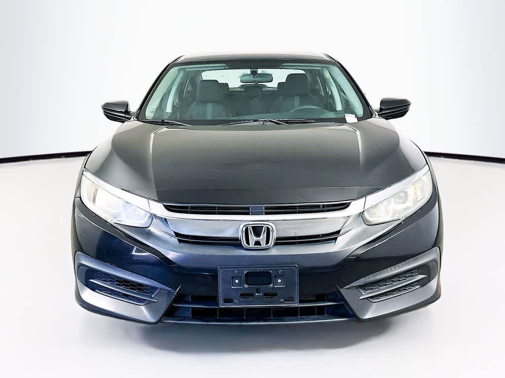 Honda Civic Sedán LX 2016