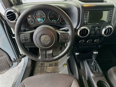 Jeep Wrangler Sahara 2014