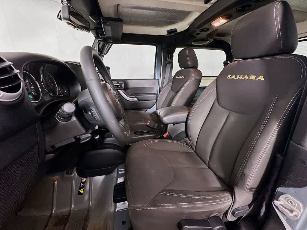 Jeep Wrangler Sahara 2014