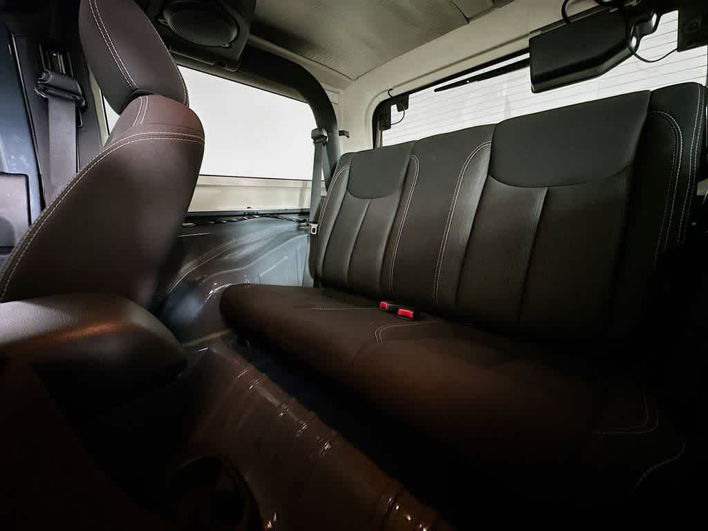 Jeep Wrangler Sahara 2014