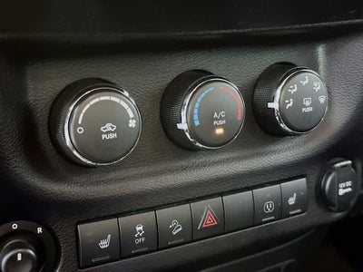 Jeep Wrangler Sahara 2014
