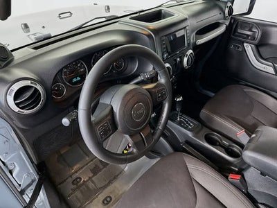 Jeep Wrangler Sahara 2014