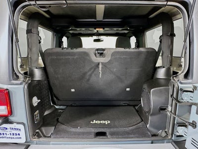 Jeep Wrangler Sahara 2014