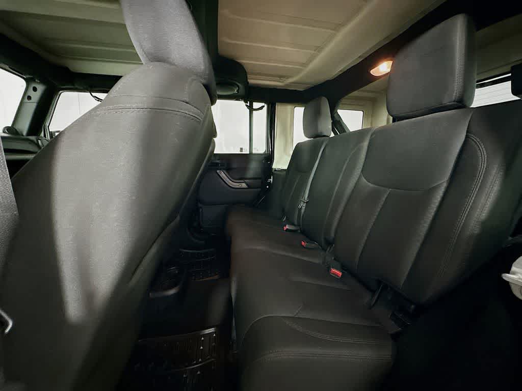 Jeep Wrangler Unlimited Sport 2014