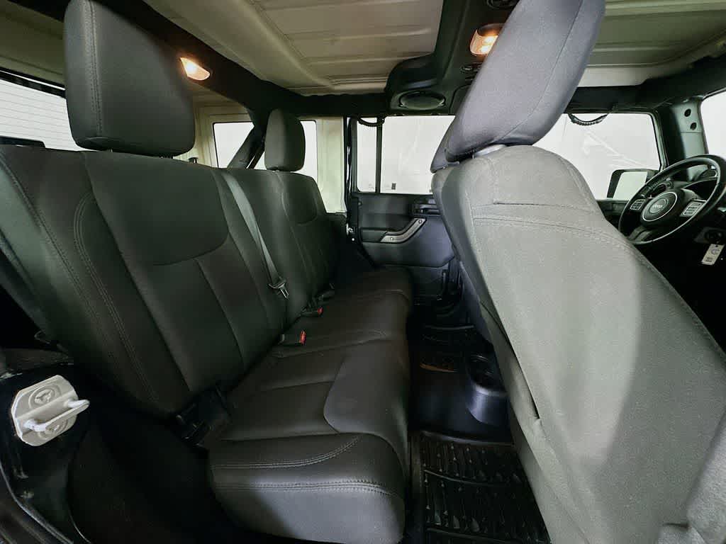 Jeep Wrangler Unlimited Sport 2014