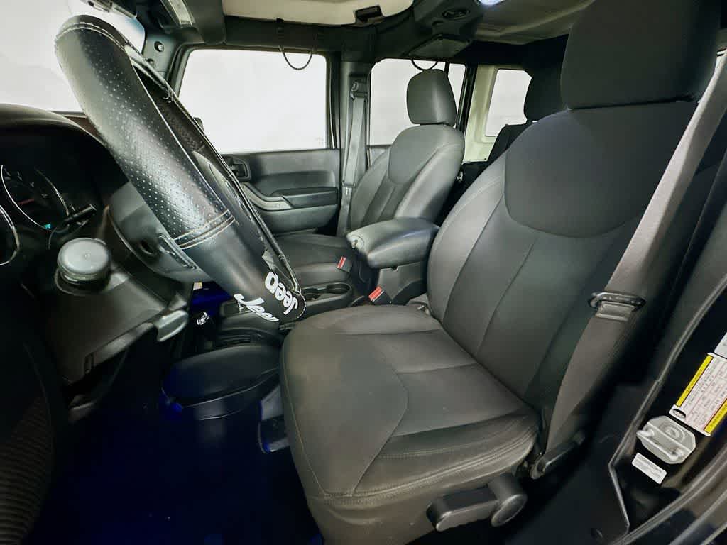 Jeep Wrangler Unlimited Sport 2016