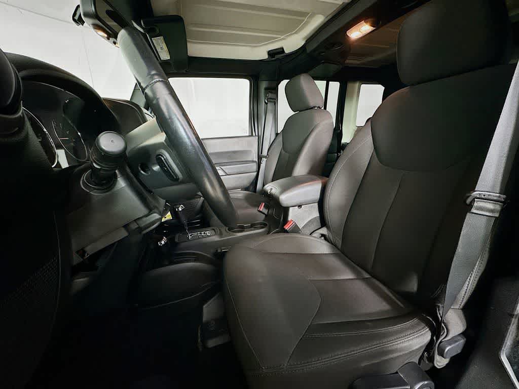 Jeep Wrangler Unlimited Sport 2015