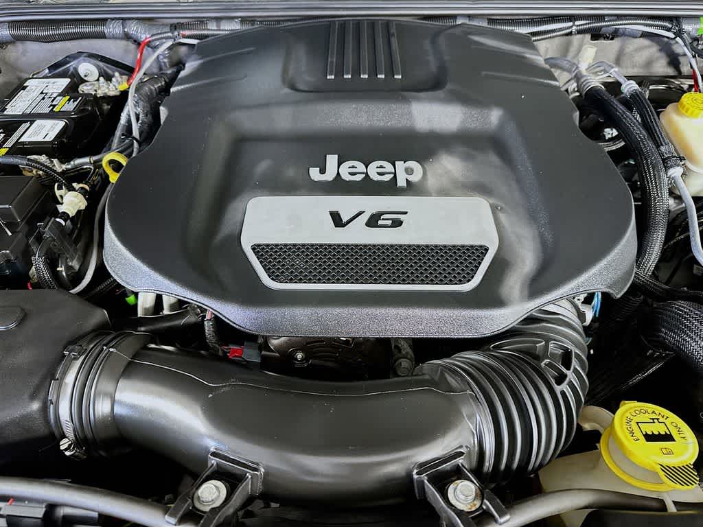 Jeep Wrangler Unlimited Sport 2015