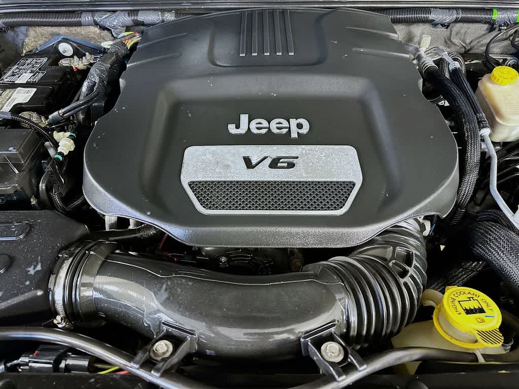 Jeep Wrangler Unlimited Sport 2017