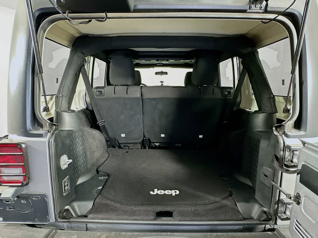 Jeep Wrangler Unlimited Sport 2016