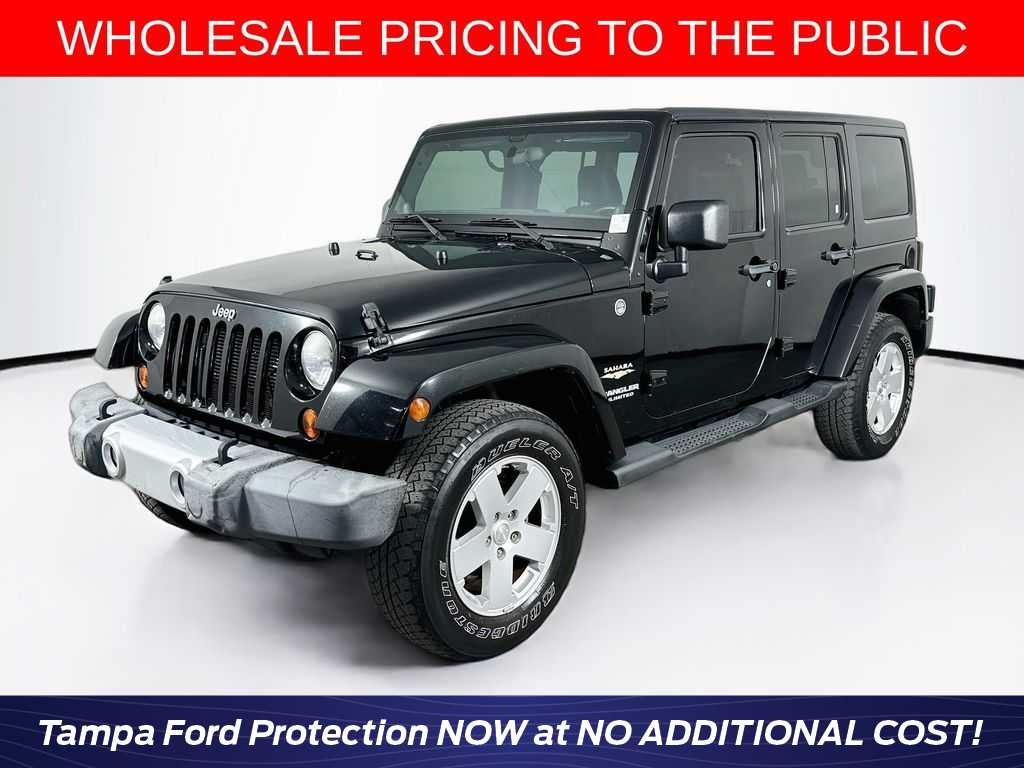 Jeep Wrangler Unlimited Sahara 2012