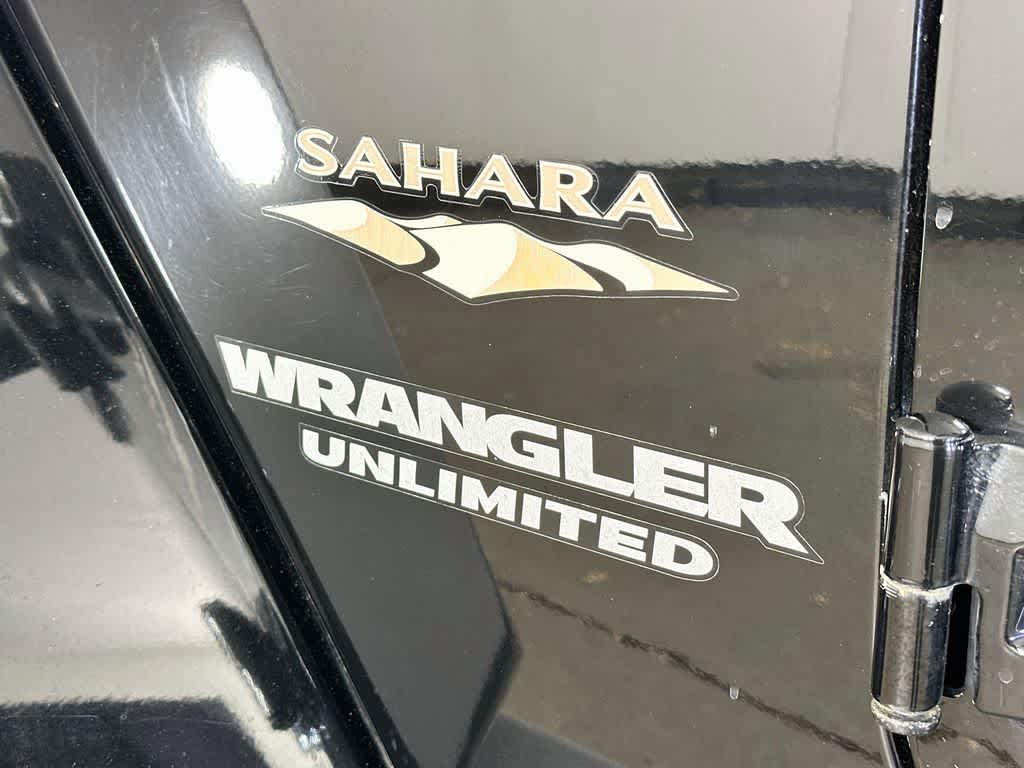 Jeep Wrangler Unlimited Sahara 2012