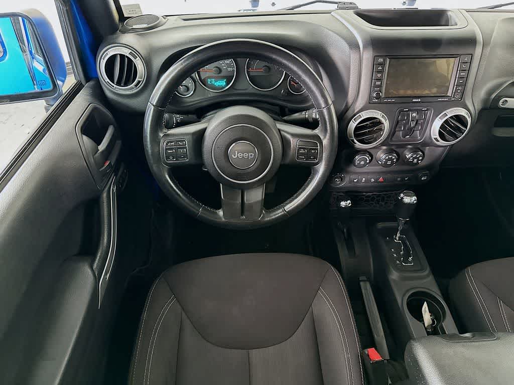 Jeep Wrangler Unlimited Sahara 2015