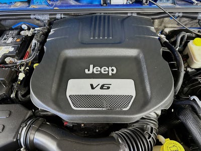 Jeep Wrangler Unlimited Sahara 2015