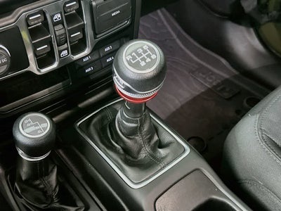 Jeep Wrangler Unlimited Willys 2022