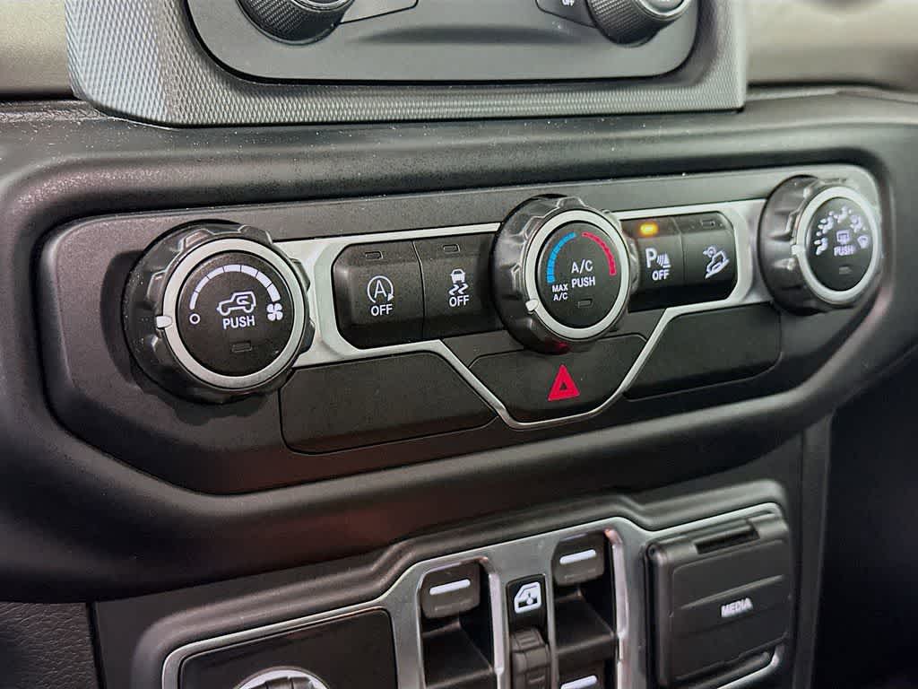 Jeep Wrangler Unlimited Freedom 2020