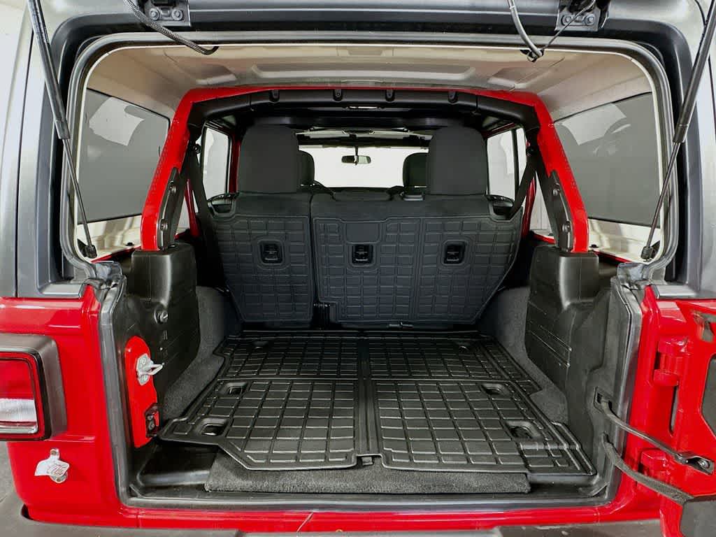 Jeep Wrangler Unlimited Sport 2021