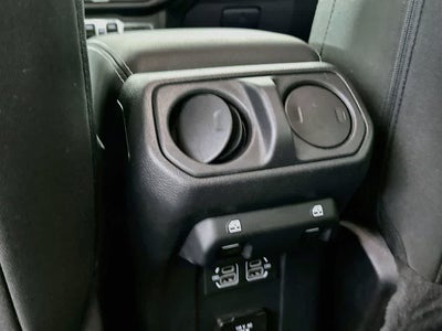 Jeep Wrangler Sahara 2023