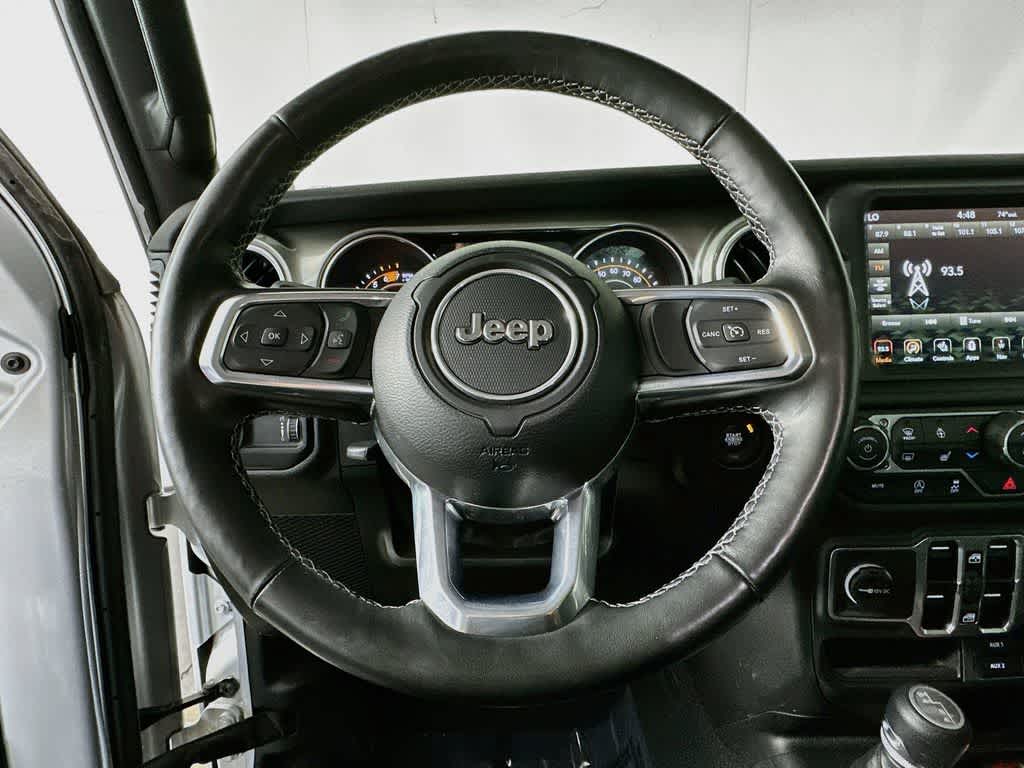 Jeep Wrangler Sahara 2023