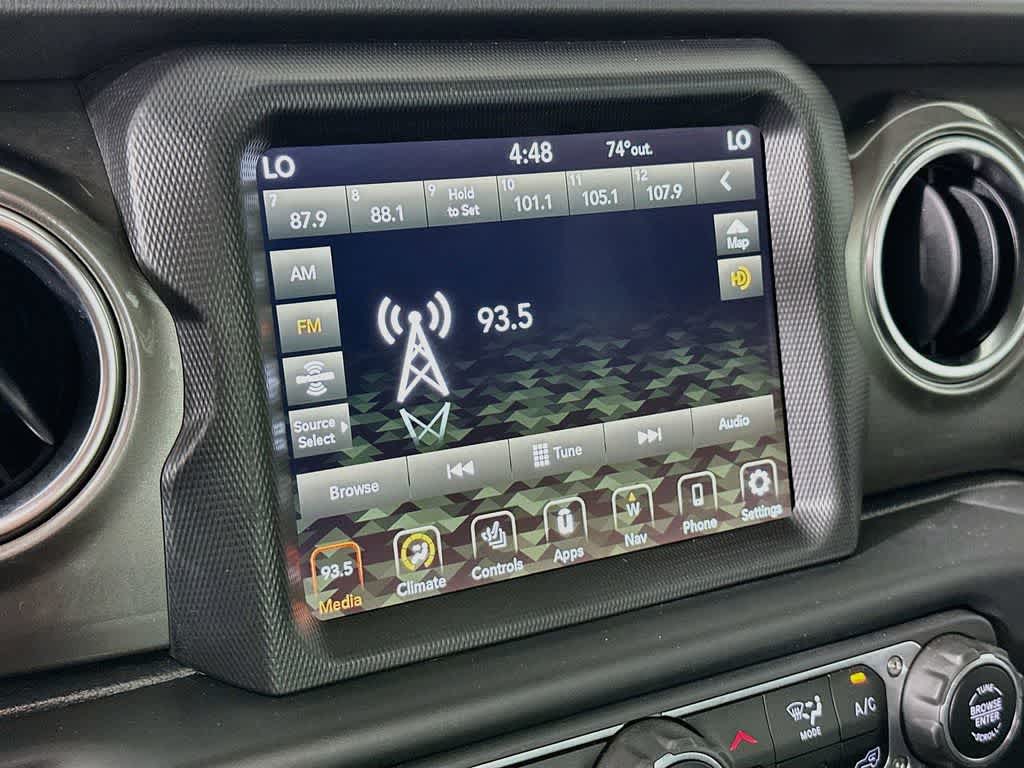 Jeep Wrangler Sahara 2023