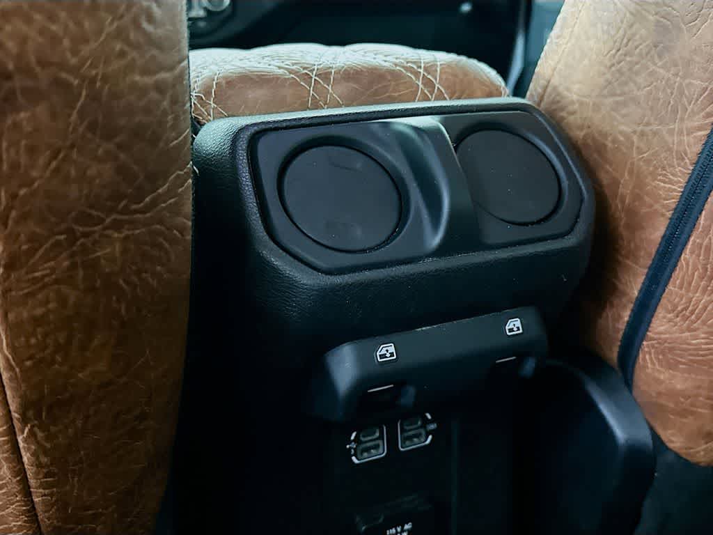 Jeep Wrangler Unlimited Sahara 2018