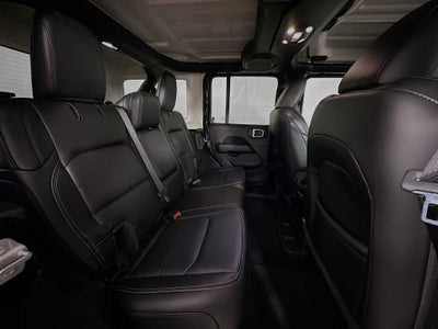 Jeep Wrangler Unlimited Sahara 2022