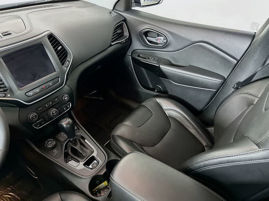 Jeep Cherokee Altitude Lux 2023