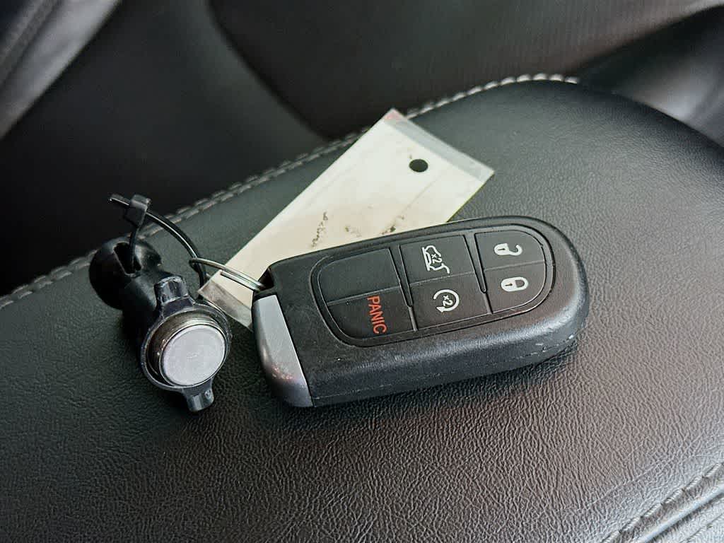 Jeep Cherokee Altitude Lux 2023