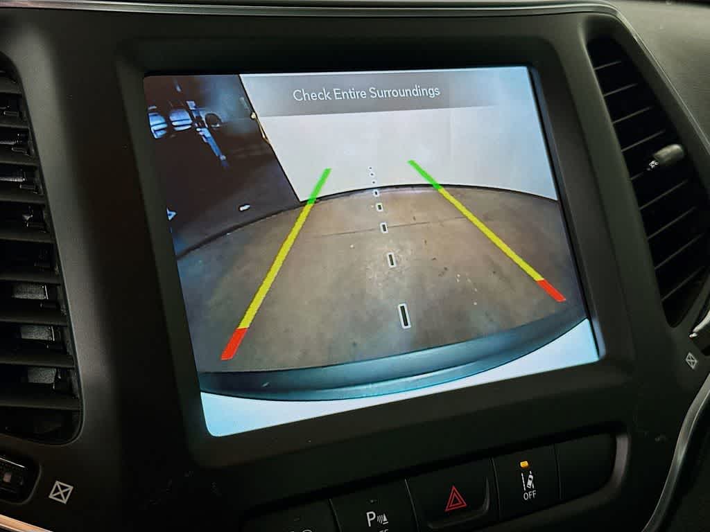 Jeep Cherokee Altitude Lux 2023