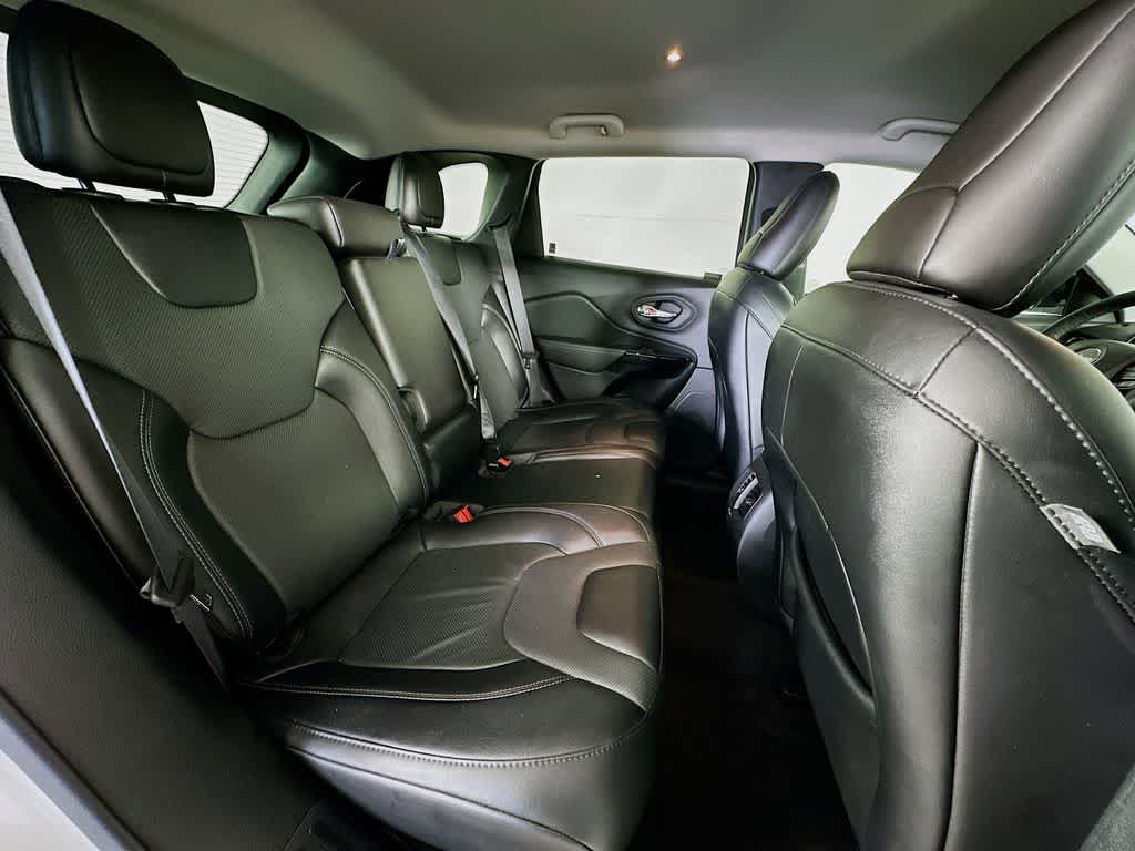 Jeep Cherokee Altitude Lux 2023
