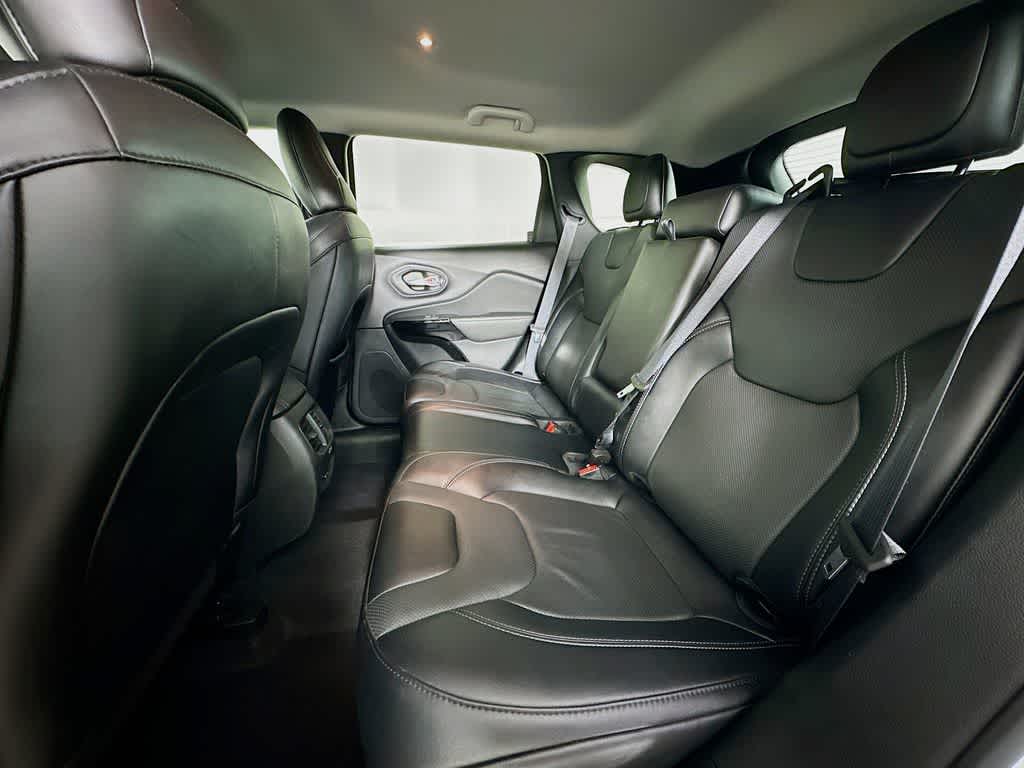 Jeep Cherokee Altitude Lux 2023