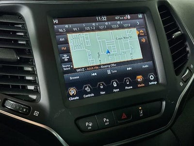 Jeep Cherokee Altitude Lux 2023