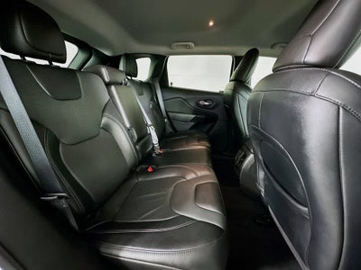 Jeep Cherokee Altitude Lux 2023